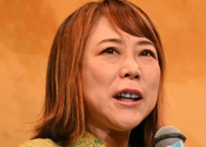 椿鬼奴