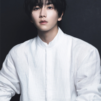 板垣李光人