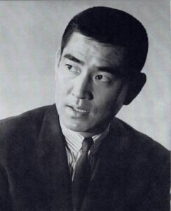 高倉健