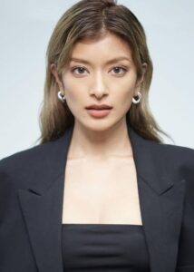 ローラ