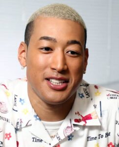 関口メンディー