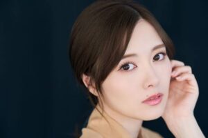 白石麻衣