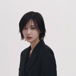 山下美月