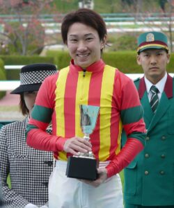 吉原寛人