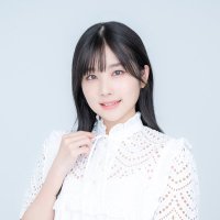 岬なこ