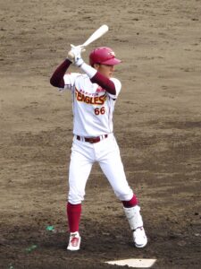 村林一輝