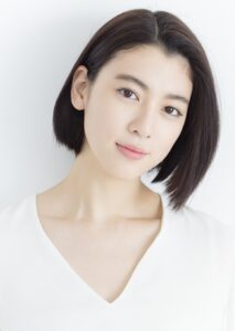 三吉彩花
