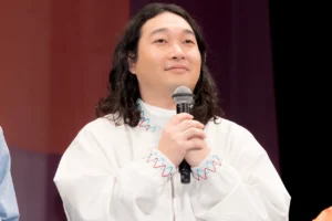 賀屋壮也