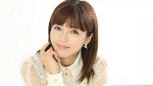 釈由美子