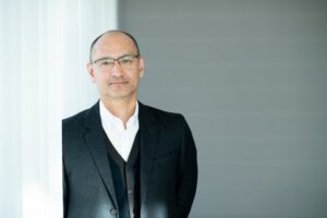 吉田修一