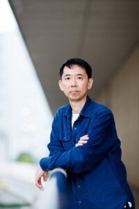 貫井徳郎