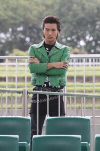 山田悠介