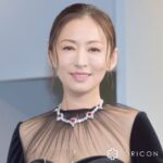 松雪泰子