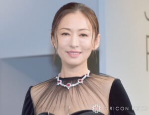 松雪泰子