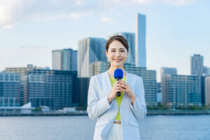 女性アナウンサー