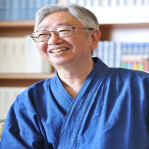 宮城谷昌光