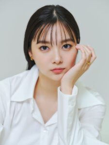 新川優愛