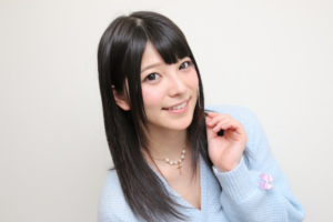 上原亜衣
