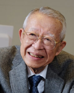山崎正和