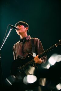 折坂悠太