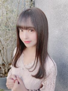 桜もこ