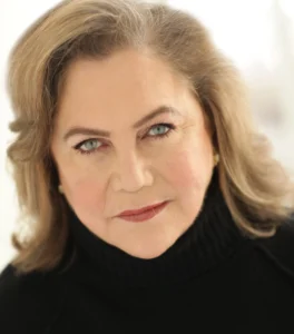 Kathleen Turner