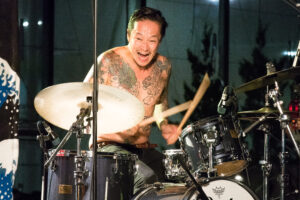中村達也