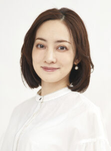 英玲奈