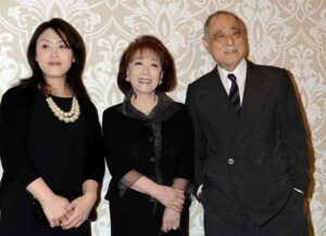 真由子