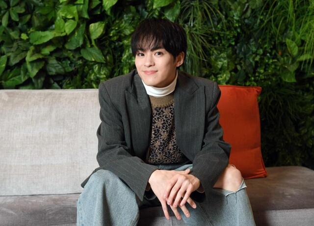 松倉海斗