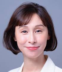 長谷川ういこ