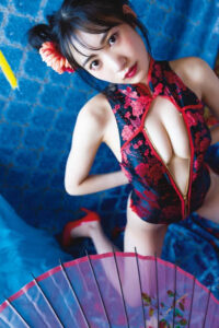 横野すみれ