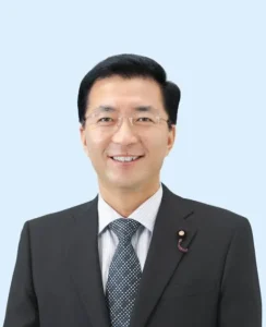 山下芳生