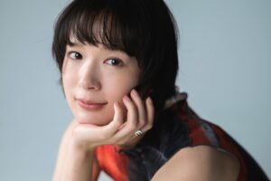 穂志もえか