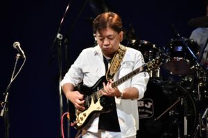 中村真也