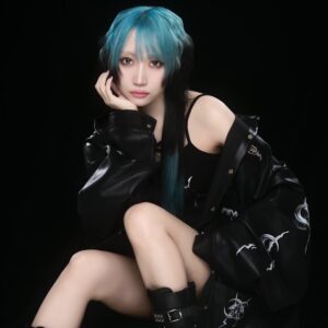 シイナナルミ
