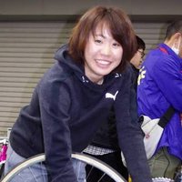 中嶋里美