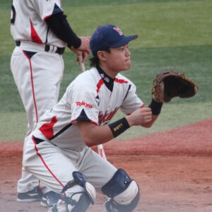 中村悠平