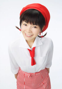 中西しほり