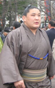 朝赤龍太郎