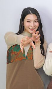 本庄鈴
