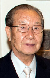 飯塚繁雄
