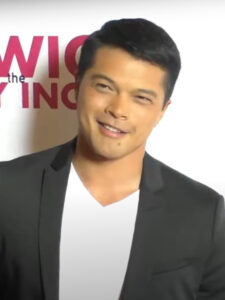 Vincent Rodriguez III