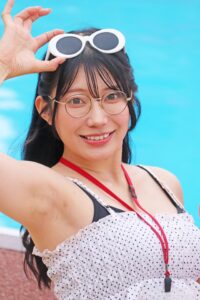 守屋よしの